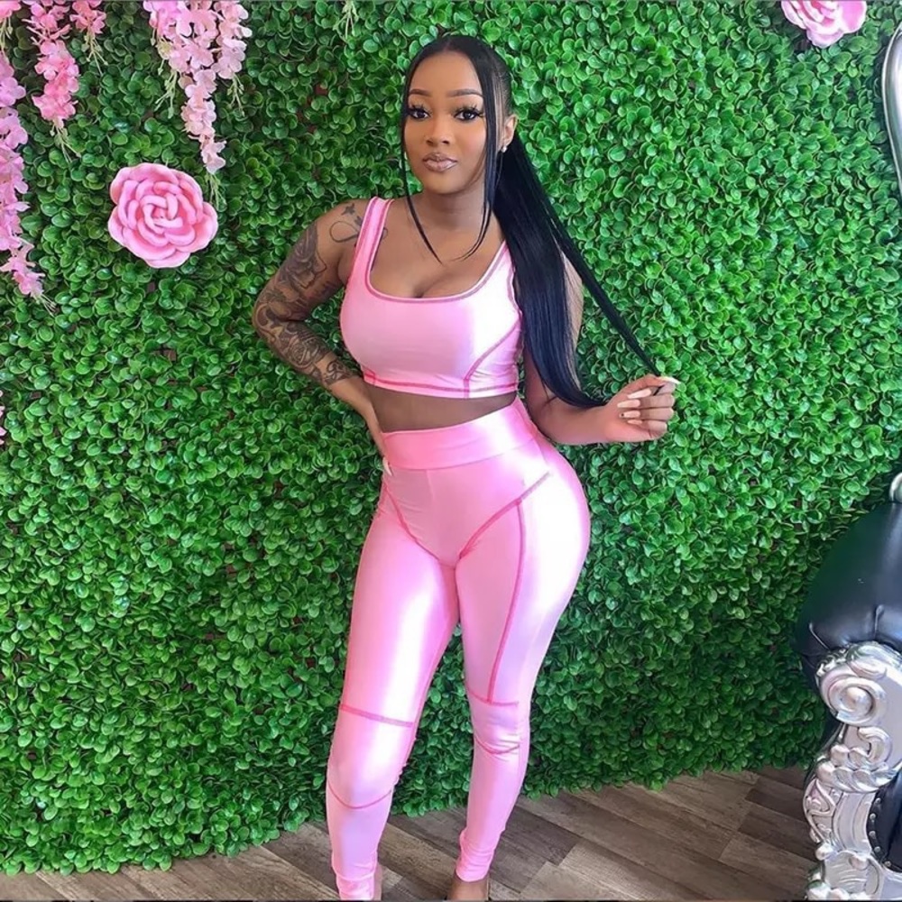 Pretty Pink Two piece active set